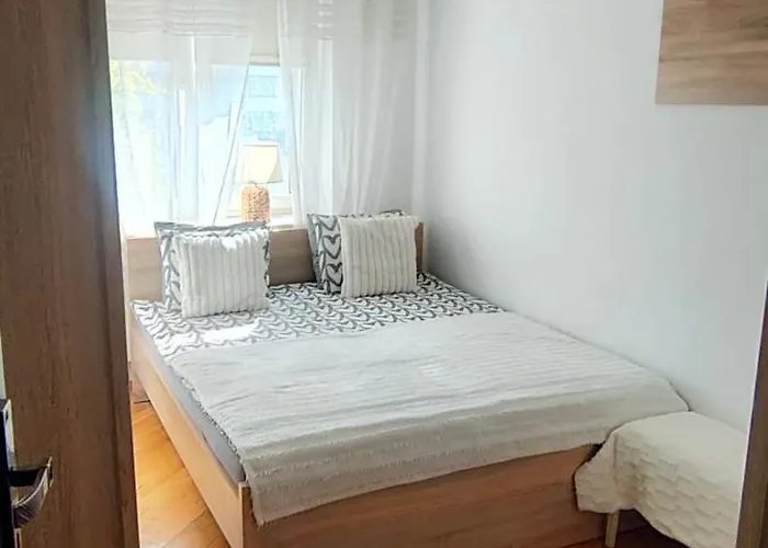 Ines Twarda * Warszawa